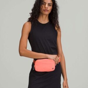 Lululemon OG Everywhere Belt Bag 1L Raspberry Cream/Pink Pastel